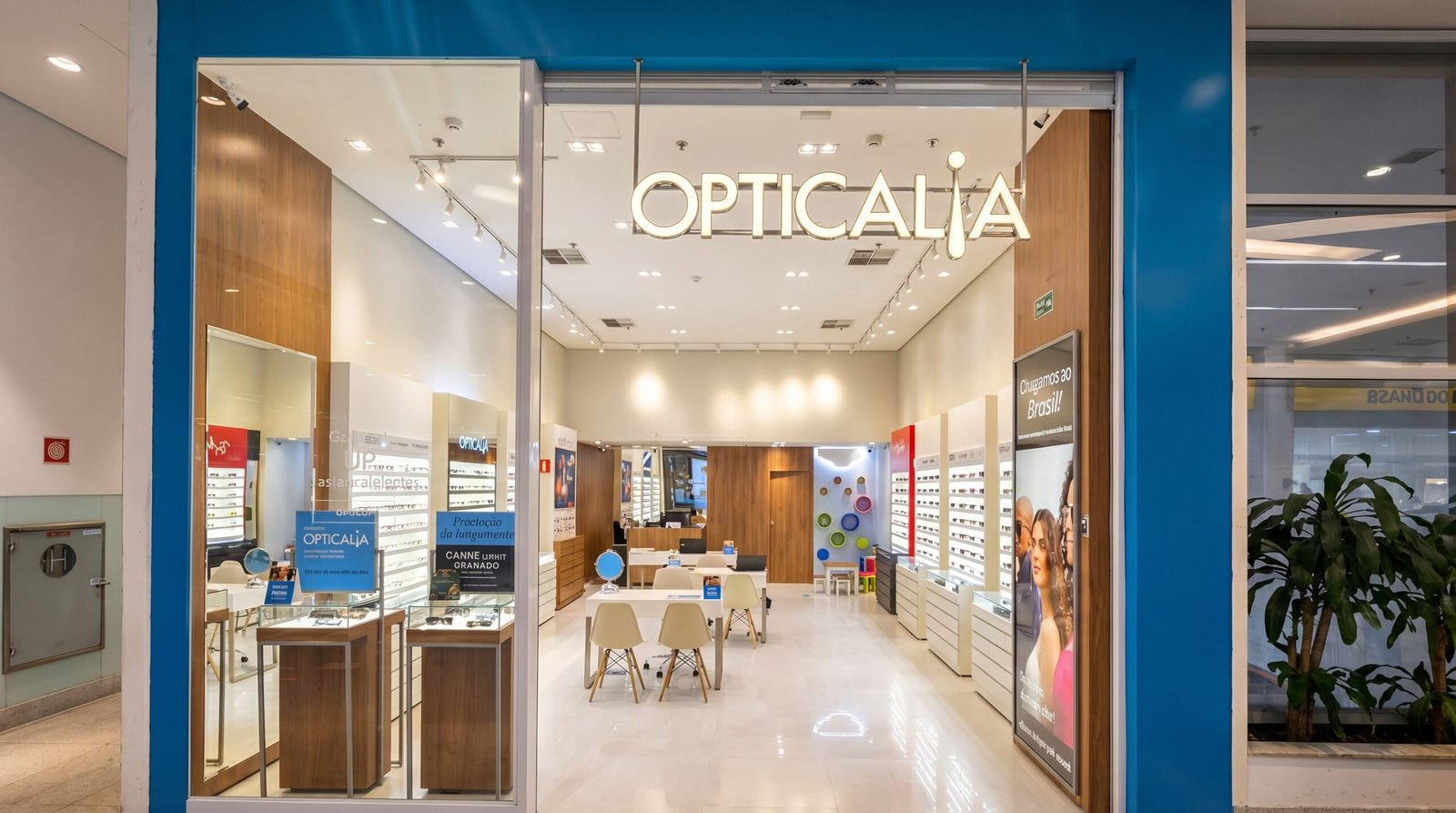 Opticalia Nautus